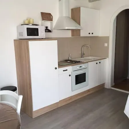 Marisan 10 Minutes Du Futuroscope ,aquascope Et Salle De Spectacle Arena *